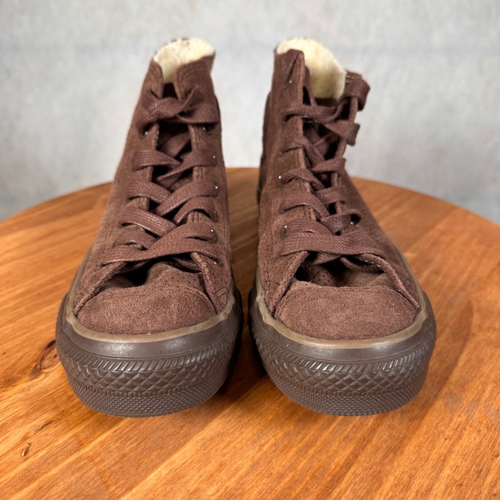 Converse Chuck Taylor High Top Women Size 7 Brown Good Suede Fur Lined - Picture 2 of 13